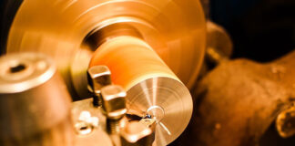 Wykonywanie faz w obróbce CNC