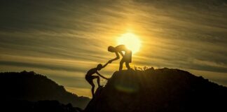 Co zrobić do jedzenia na wyjazd nad jezioro?