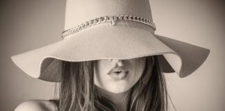 Jakie nakrycia głowy są modne?