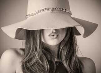 Jakie czapki są teraz modne? Jakie czapki są teraz modne?