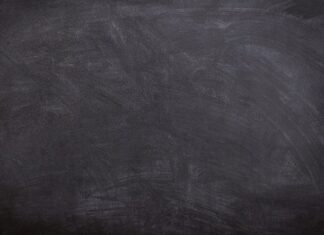 Z czego zrobić czarne tło do akwarium?