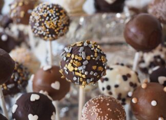 Ile czasu mogą leżeć lizaki beżowe?